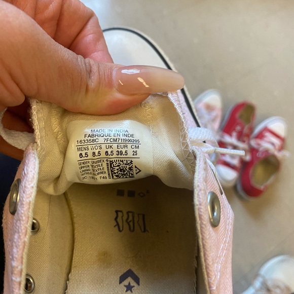 X3 Pairs of Converse - Picture 9 of 9